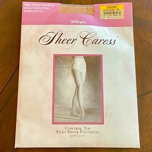 🔴 Worthington Sheer Caress Silky Sheer Control Top Pantyhose Little Beige Short